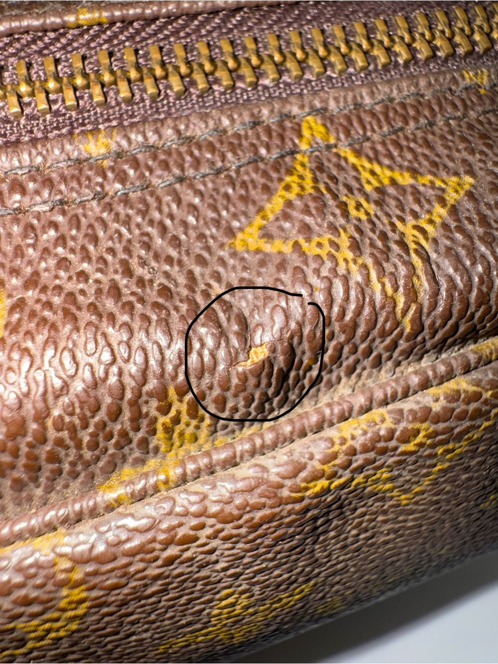 Louis Vuitton Brown Monogram Trousse 27cm - Picture 8 of 11